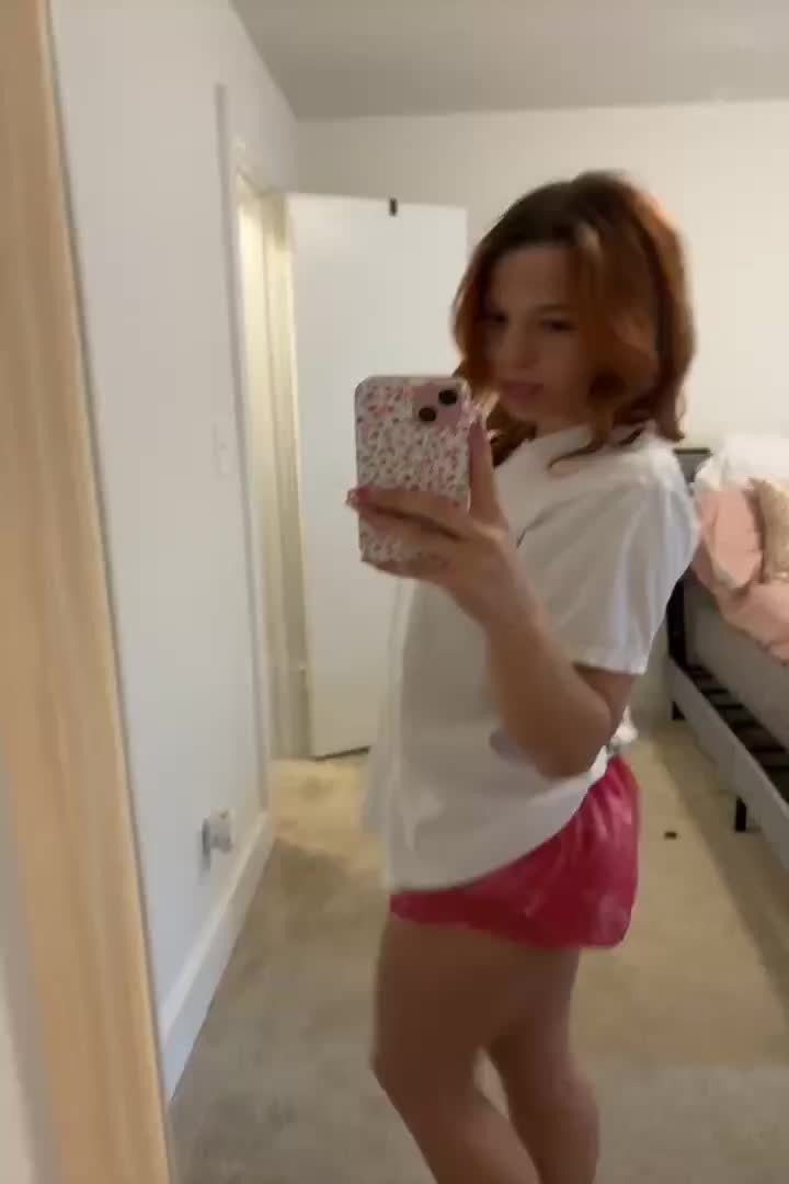 I heard you like big booty teens is that true?